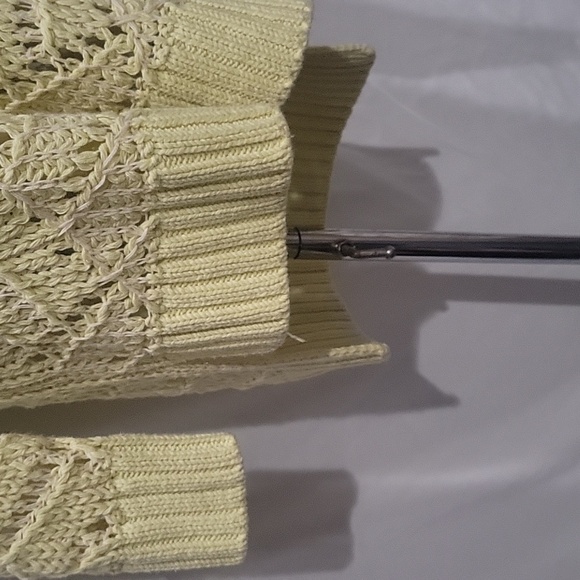 Yellow crochet tunic sweater!  Great cover up - Picture 4 of 5